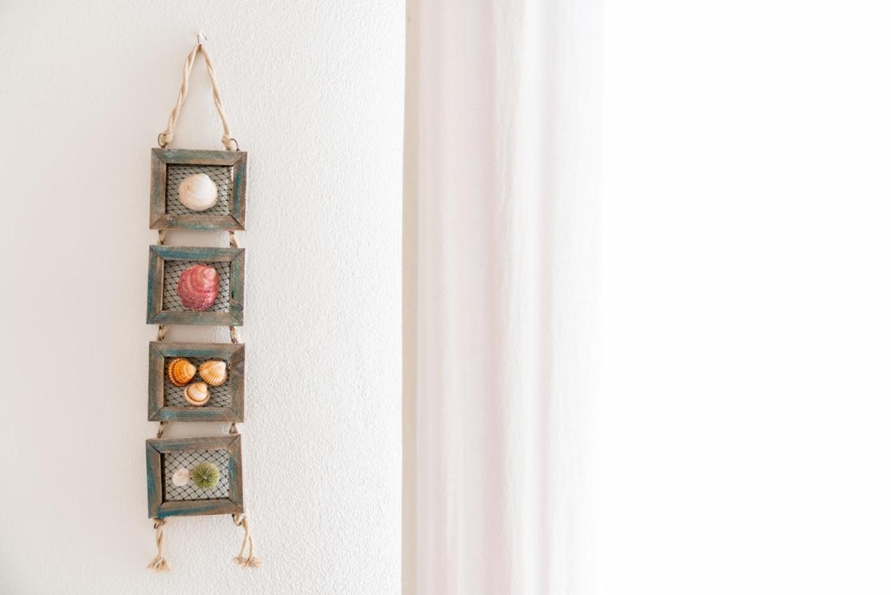 Nora Guesthouse Rooms And Villas プーラ エクステリア 写真