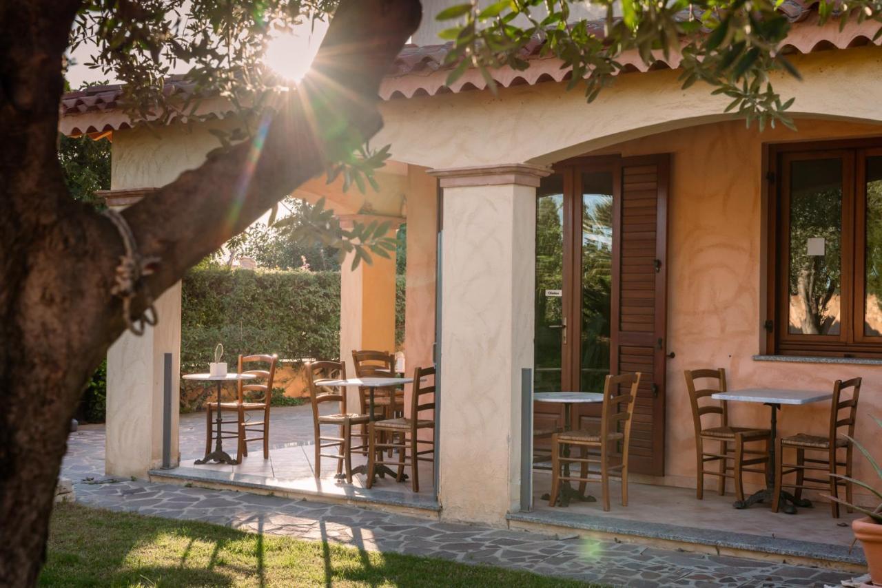 Nora Guesthouse Rooms And Villas プーラ エクステリア 写真