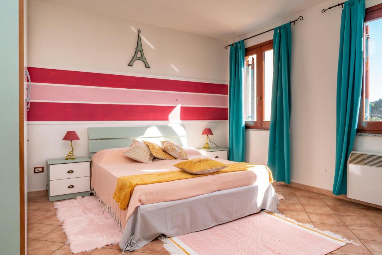 Nora Guesthouse Rooms And Villas プーラ エクステリア 写真