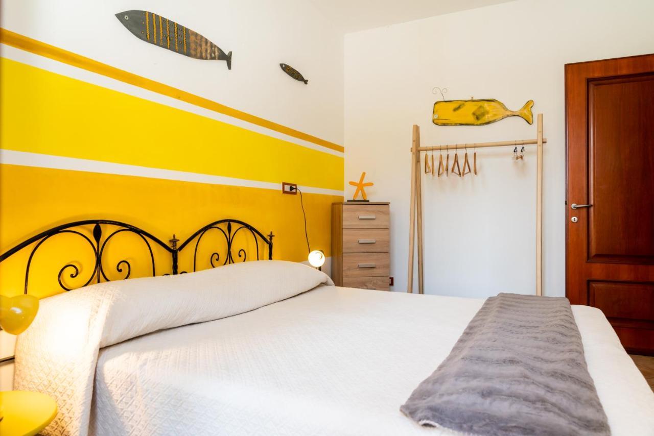 Nora Guesthouse Rooms And Villas プーラ エクステリア 写真