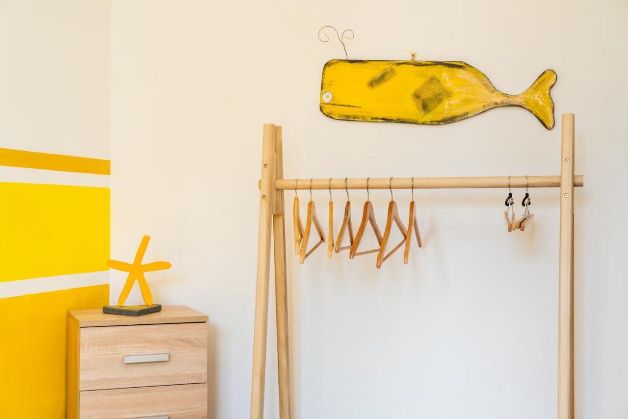 Nora Guesthouse Rooms And Villas プーラ エクステリア 写真