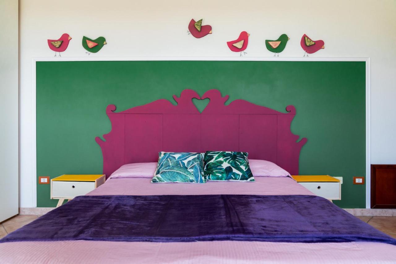 Nora Guesthouse Rooms And Villas プーラ エクステリア 写真