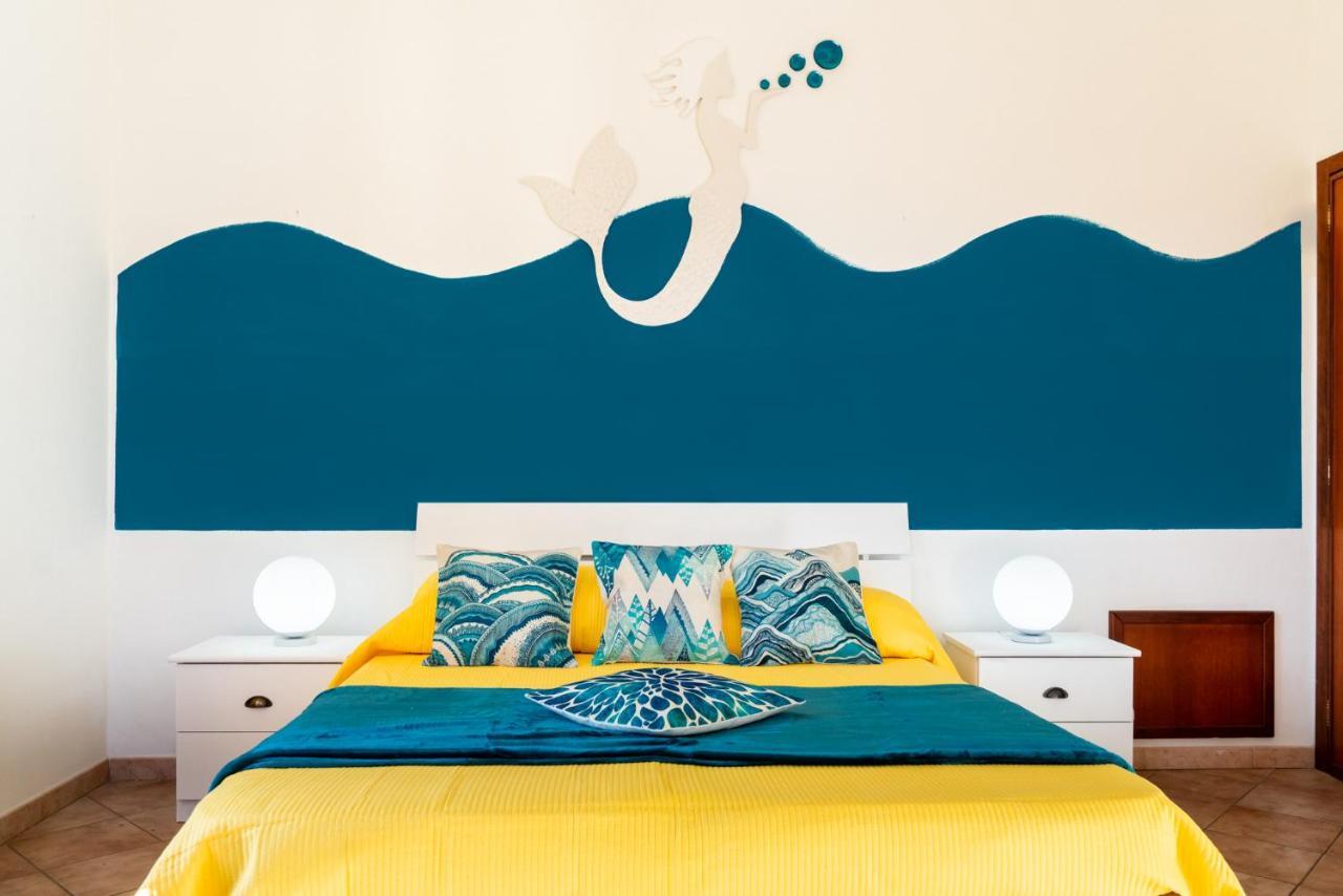 Nora Guesthouse Rooms And Villas プーラ エクステリア 写真