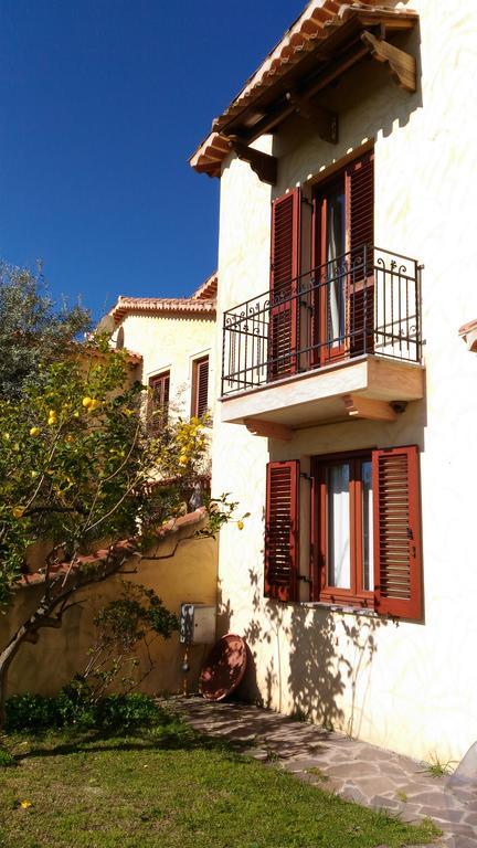 Nora Guesthouse Rooms And Villas プーラ エクステリア 写真