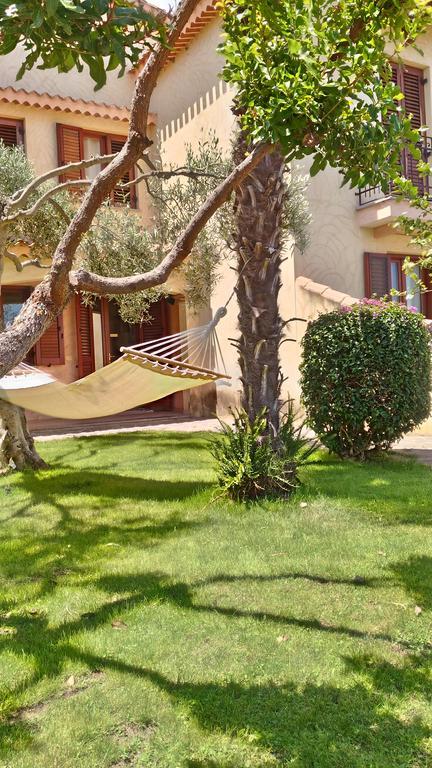 Nora Guesthouse Rooms And Villas プーラ エクステリア 写真