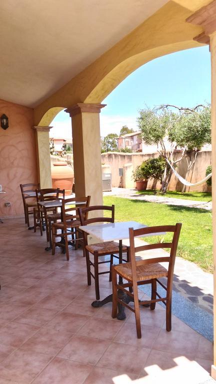 Nora Guesthouse Rooms And Villas プーラ エクステリア 写真